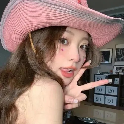 阳台上的坏女孩